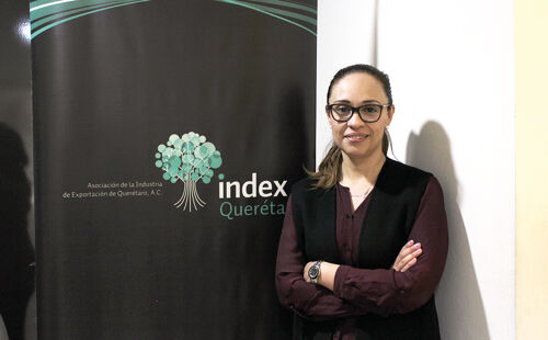 Recomiendan a empresarias a hacer revisiones contractuales  