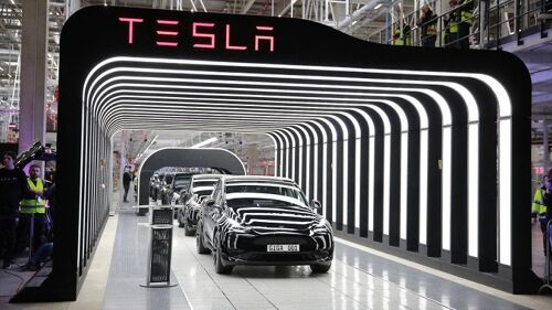 FORM provee empaques de plástico y otros materiales a la industria automotriz