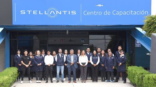 Querétaro, sede del único centro de capacitación nacional de Grupo Stellantis