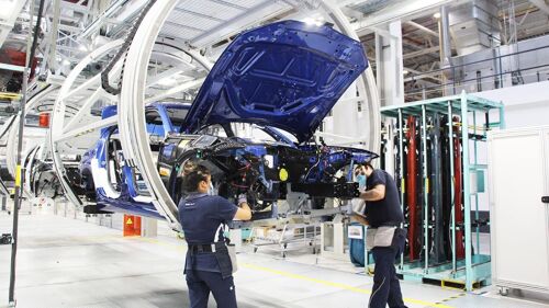 BMW planta San Luis Potosí en busca de talento