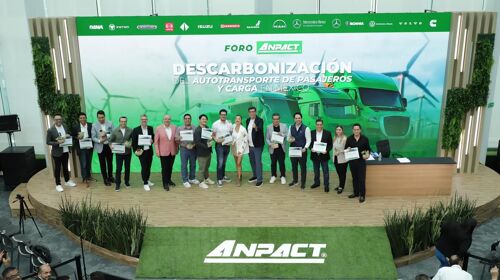 ANPACT desarrolla la hoja de ruta para la descarbonización del autotransporte en México