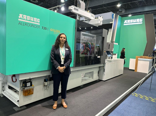 Arburg lanza la 720 E Golden Electric, la nueva máquina 100% eléctrica