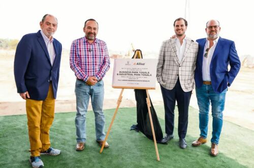 Colocan primera piedra de nuevo parque industrial en Jalisco