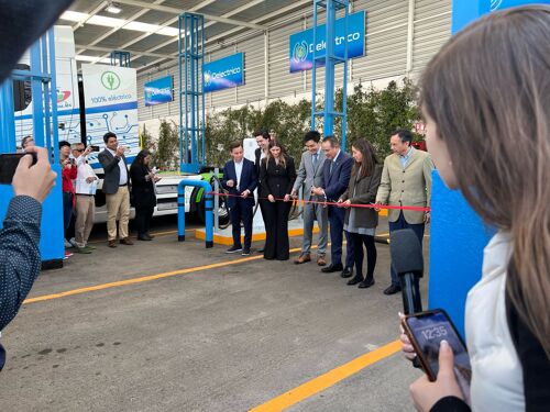 Huawei inaugura su primera estación de carga para camiones eléctricos en México