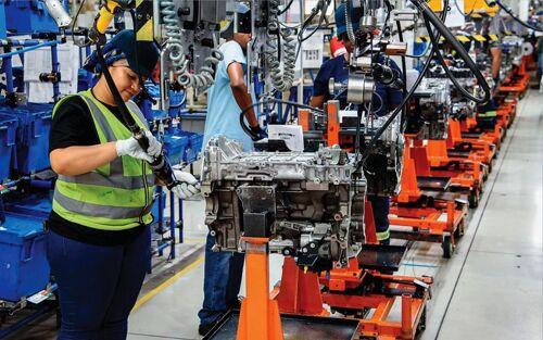Impulsan participación de las mujeres en la industria del futuro