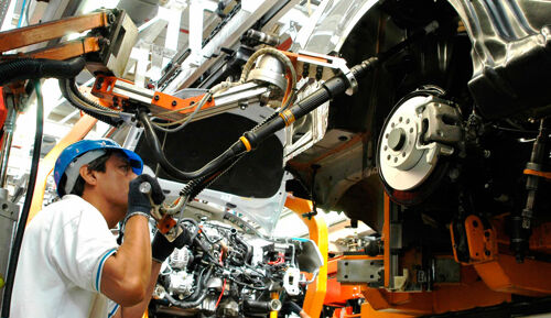 Industria automotriz mexicana reacciona ante aranceles anunciados por Trump