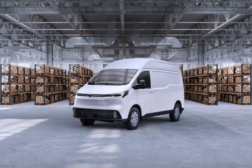 Chevrolet lanza la Express MAX 2025: una van diseñada para potenciar negocios en México