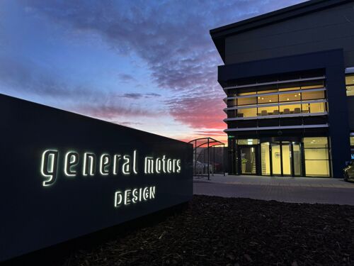 GM abre un nuevo estudio de diseño avanzado en Reino Unido