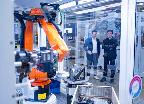 KUKA anuncia inversión para crear su Centro de I+D en Nuevo León
