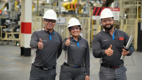 ¿Qué acciones implementa Nissan para garantizar la seguridad laboral?