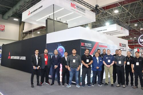 Innovación que transforma: MC Machinery Systems revoluciona Fabtech México 2025 con su sistema de automatización láser